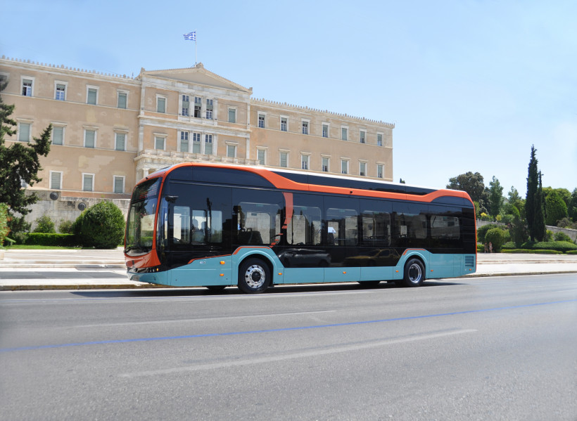 Ηλεκτρικό λεωφορείο BYD στο κέντρο της Αθήνας