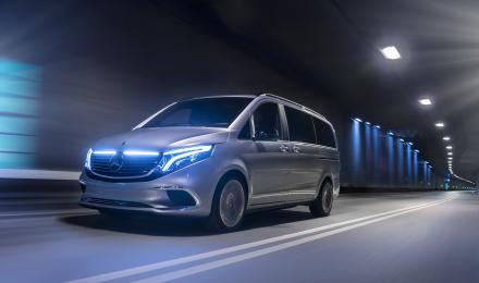 Ένα πρωτότυπο MPV (πολυχρηστικό) όχημα, του οποίου την έκδοση παραγωγής δεσμεύτηκε πως θα παρουσιάσει τον Σεπτέμβριο η Mercedes-Benz Vans στη φετινή έκθεση της Φρανκφούρτης.