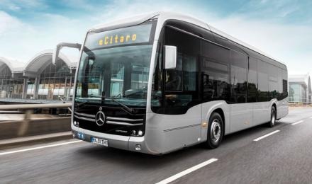 Παραγγέλθηκαν τα πρώτα Mercedes-Benz eCitaro, με τις μεγαλύτερες μπαταρίες των 12 στελεχών που έχουν χωρητικότητα 292 kWh, από την εταιρεία δημόσιων συγκοινωνιών, Verkehrsbetriebe Hamburg-Holstein (VHH).