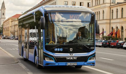 Το ηλεκτρικό MAN Lion’s City E στους δρόμους του Μονάχου.