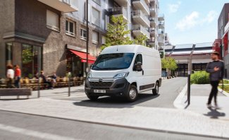 Νέο ë-Jumper: Το μεγάλο ηλεκτρικό της Citroën