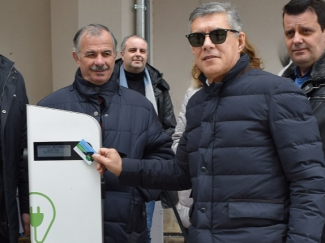 Σταθμοί φόρτισης ηλεκτρικών στην Περιφέρεια Θεσσαλίας