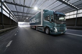 Volvo και DFDS για ηλεκτρικές μεταφορές
